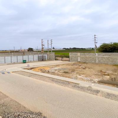 VENTA DE TERRENO EN CONDOMINIO ALGARROBOS COUNTRY CLUB